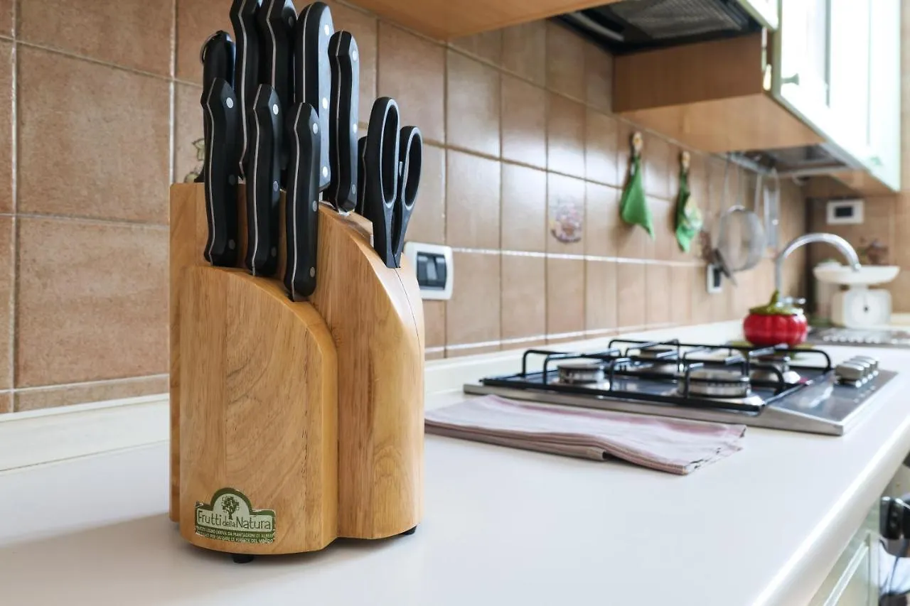 Apartament Primopiano - Lambrate Mediolan 0*,  Włochy